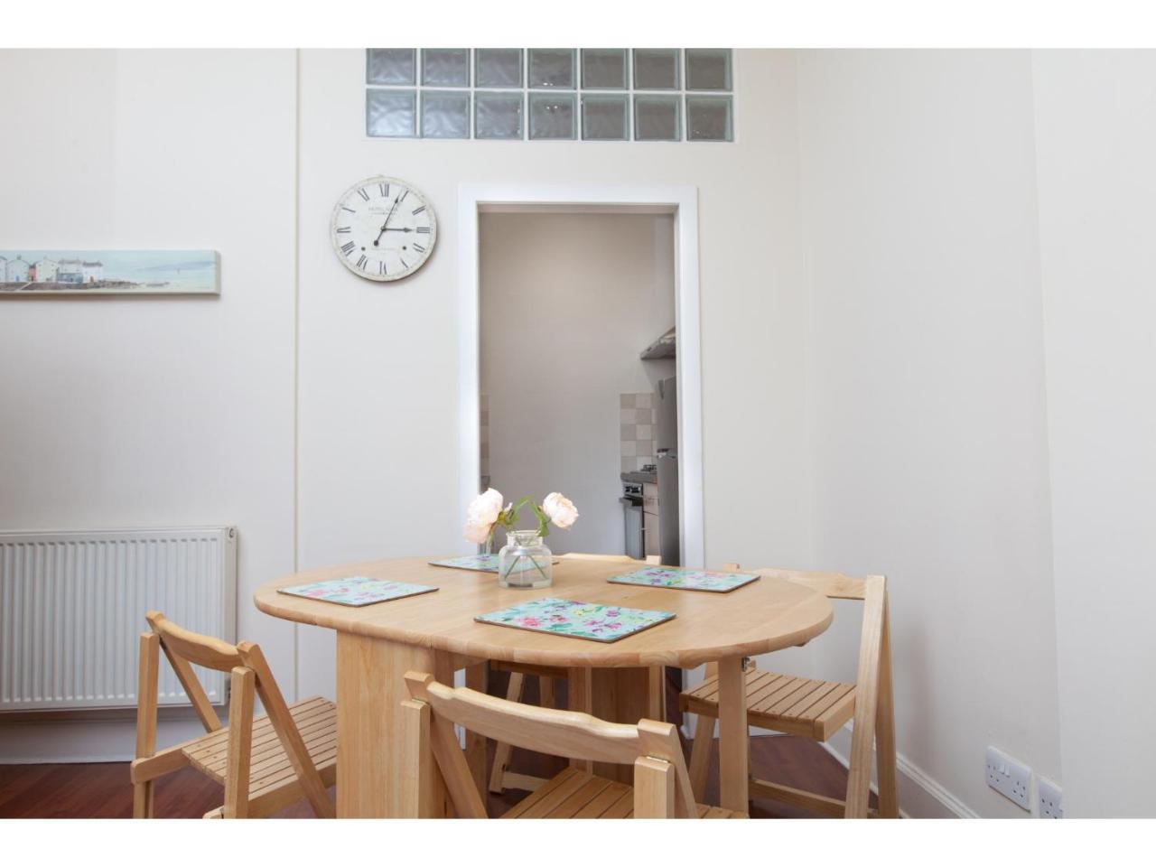 Homely Tenement For 2 Near Botanic Gardens Единбург Екстериор снимка